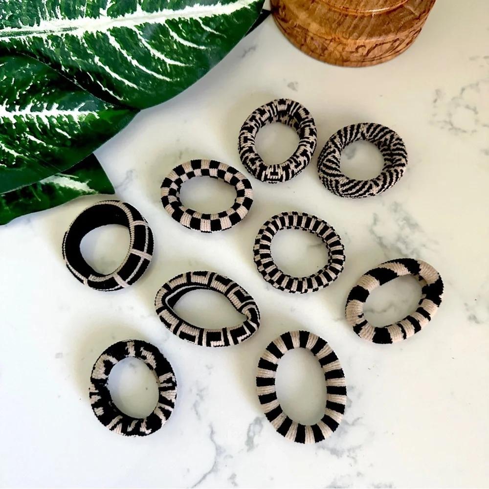 3/$22🩶 Neutral Black & Nude Beige Thick Hair Bands Ponytail Holders Rubberbands